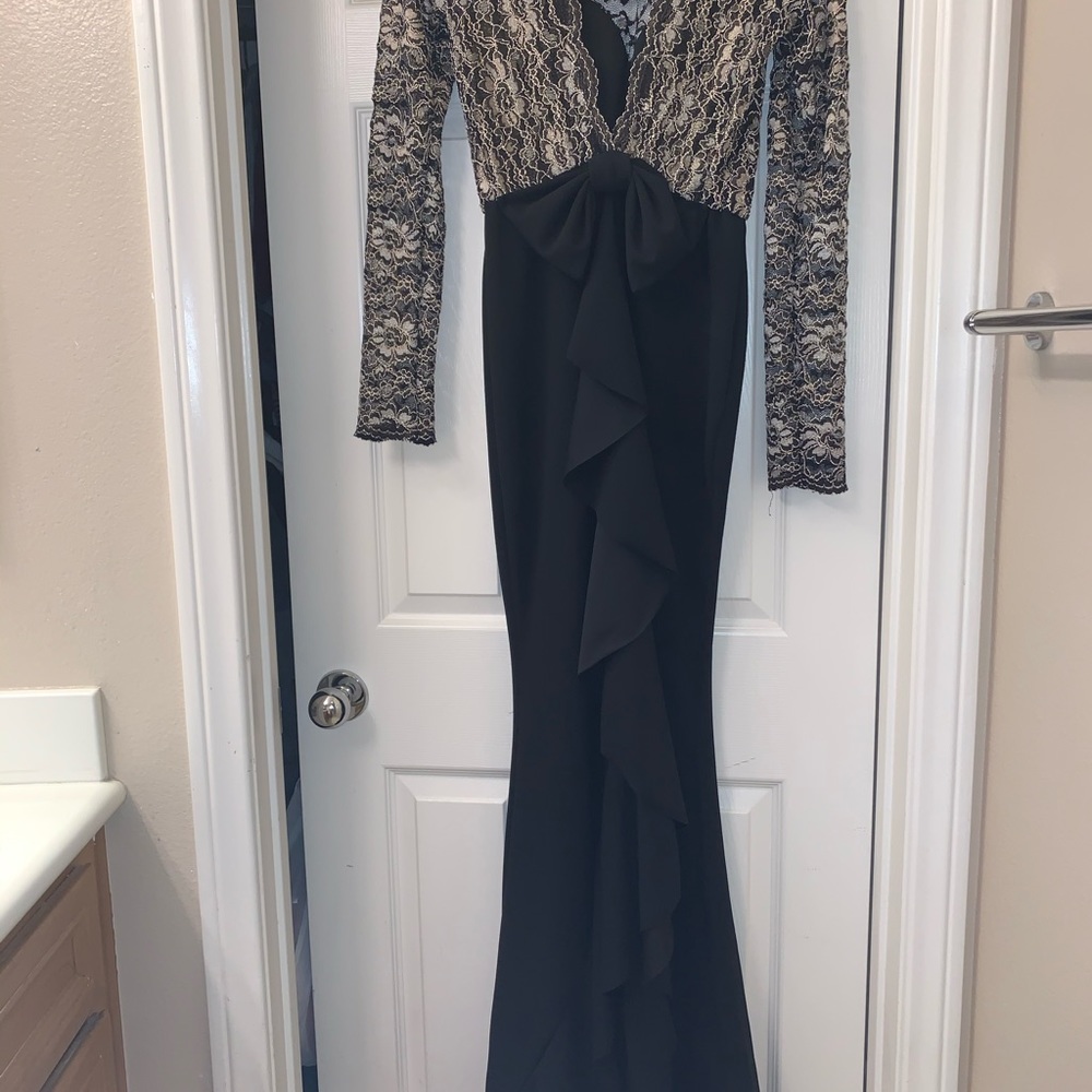 Black and Gold Formal Dress - Picture 5 of 8